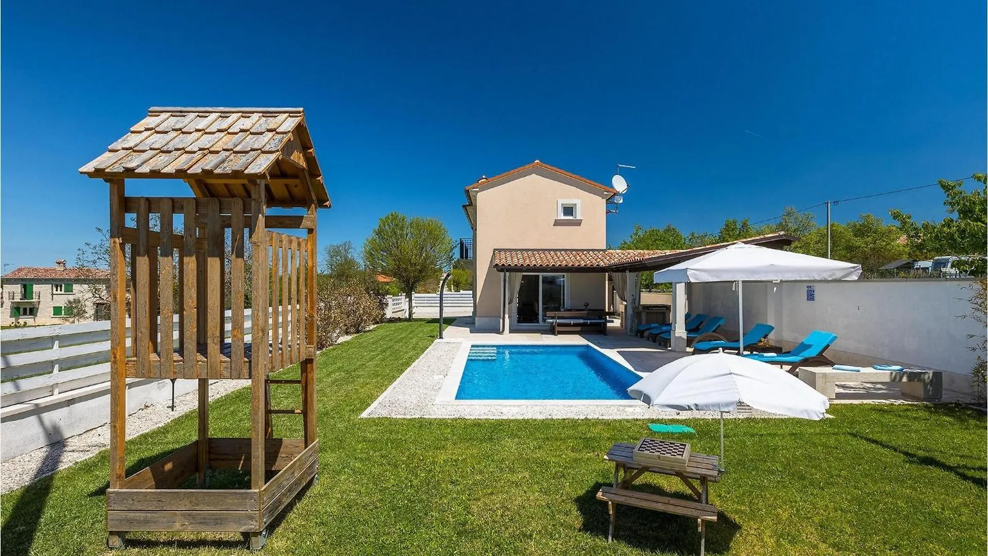 Sveti Petar u Sumi Villa Romana בית נופש Sveti Petar u Sumi